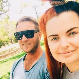 Meet your Posher, Carla